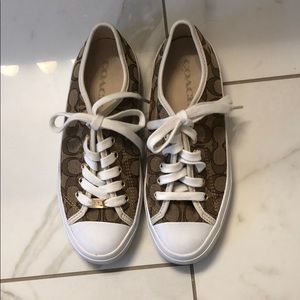 Coach tennis shoes 6.5